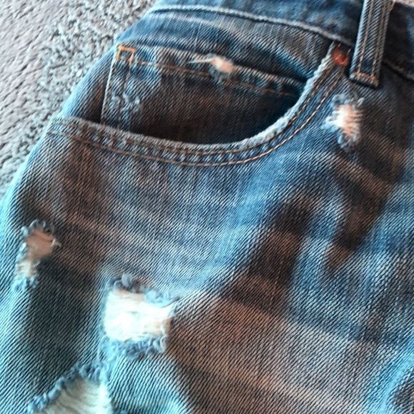 Abercrombie and Fitch sz 6 w28 high rise short/distressed/5pockets/frayed - Picture 12 of 15